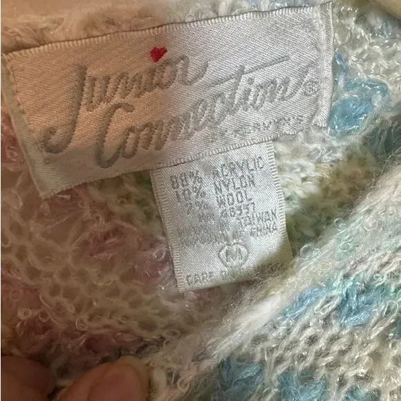 Junior Connection Patel Striped Knit Pullover Sweater Size: Medium - Picture 4 of 4